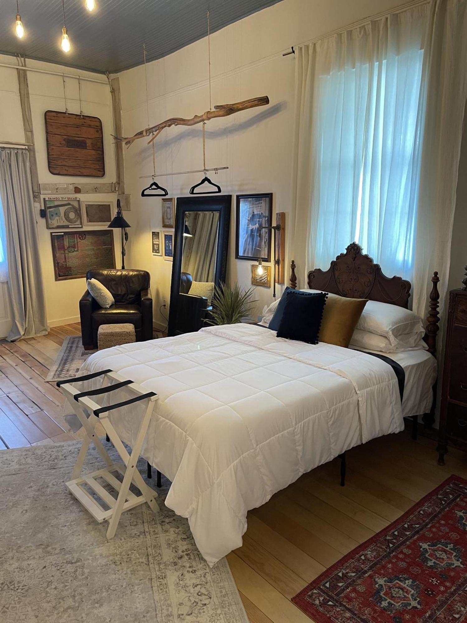 Painted Lady Bed & Brew Bed and Breakfast Albuquerque Exteriör bild